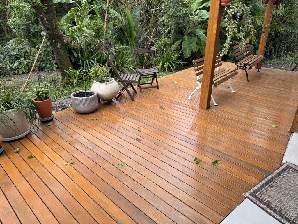 Deck em Grápia – Hoffmann & Borges Madeiras, Gravataí/RS